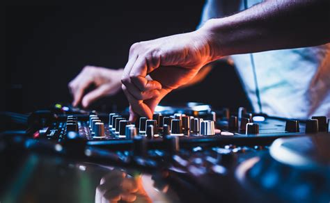 what do djs use to make music and how does this compare to traditional composers?